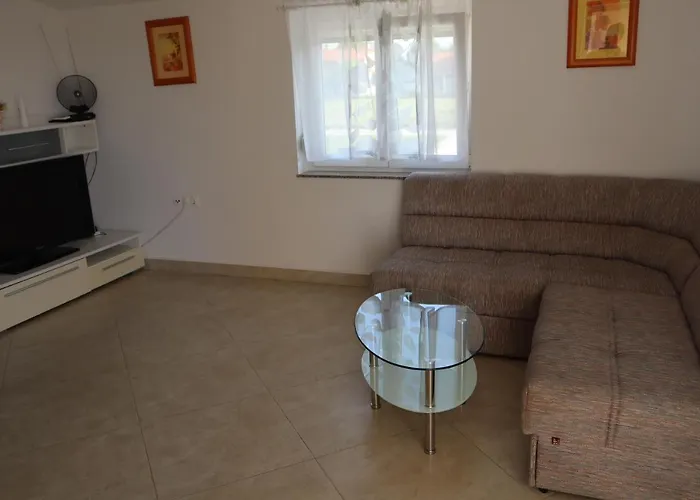 Mario Apartamento Pula